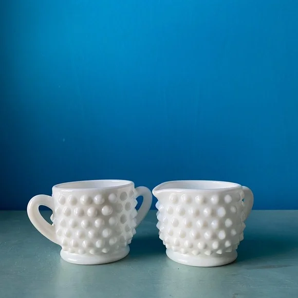 Vintage Fenton Hobnail Sugar + Creamer Set - Picture 1 of 2
